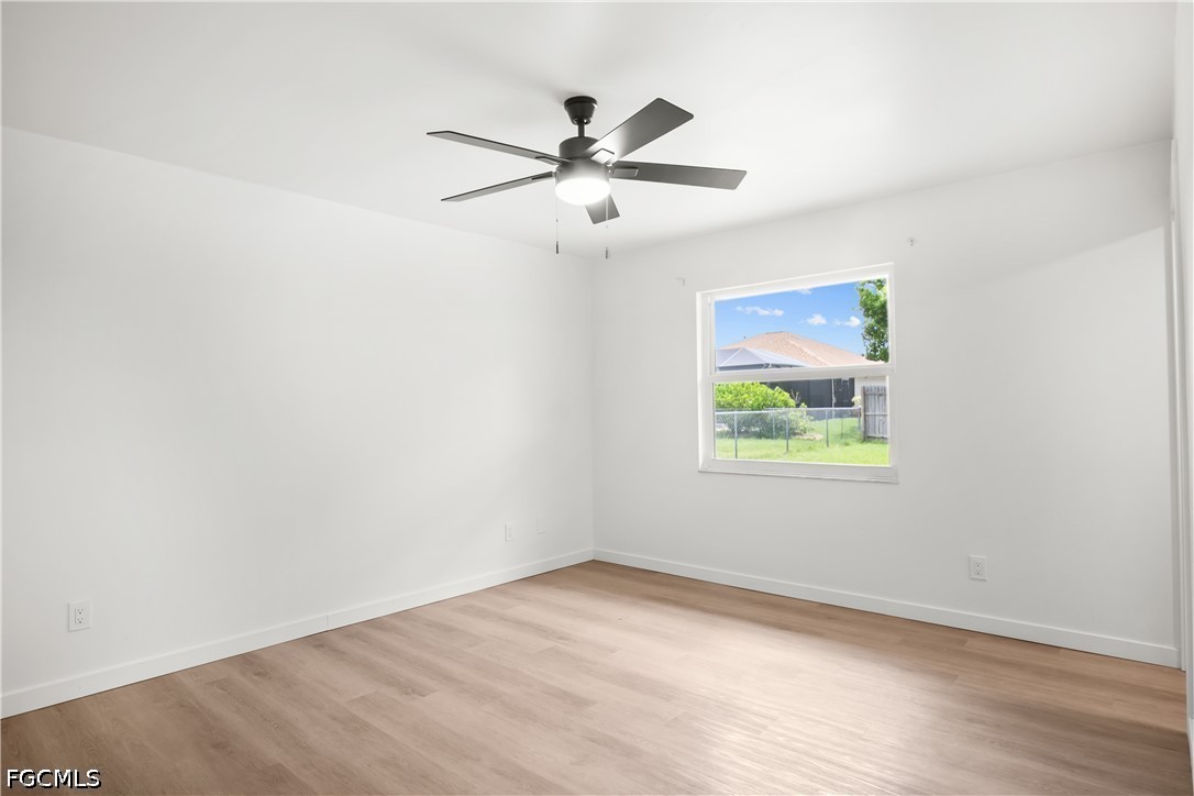 3 Bed Pool Home for Sale in Cape Coral, photo 15