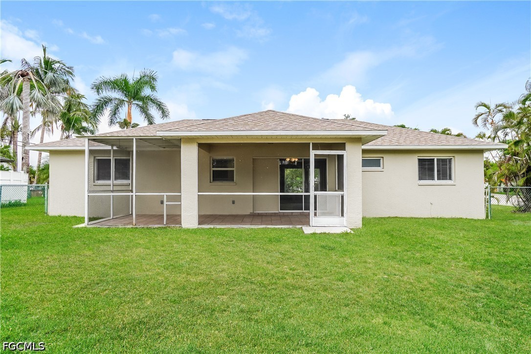 3 Bed SingleFamilyResidence for Sale in Cape Coral, photo 15