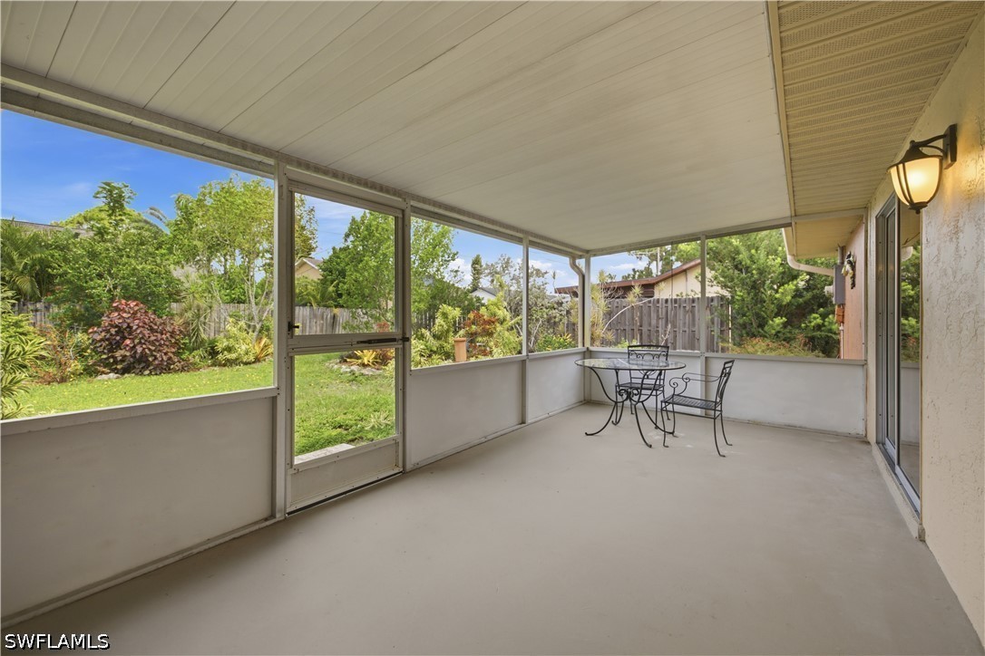 2 Bed SingleFamilyResidence for Sale in San Carlos Park, photo 15