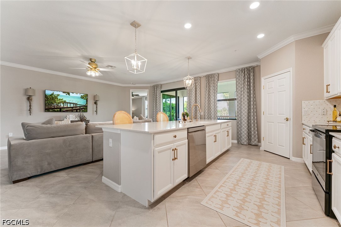 3 Bed Condominium for Sale in Fort Myers, photo 15