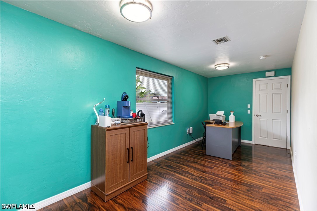 3 Bed Pool Home for Sale in Lehigh Acres, photo 15