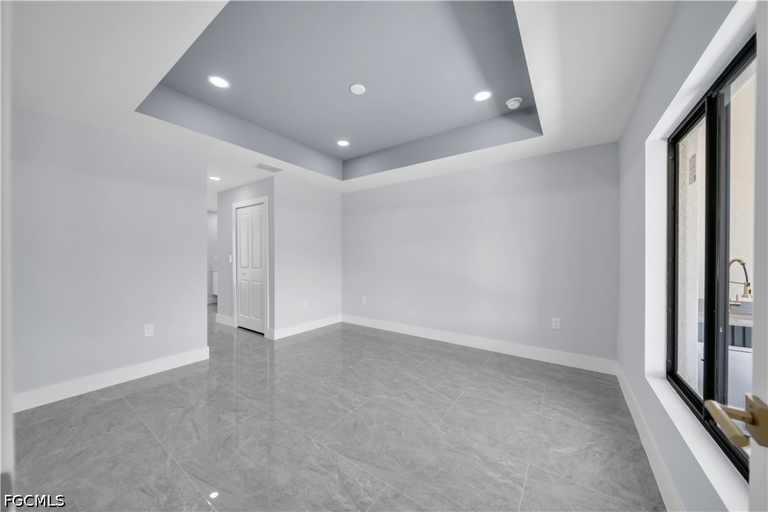 3 Bed SingleFamilyResidence for Sale in Lehigh Acres, photo 15