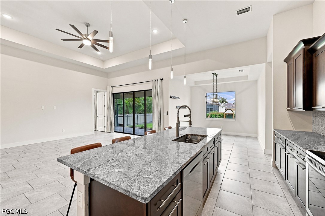 3 Bed SingleFamilyResidence for Sale in Cape Coral, photo 15