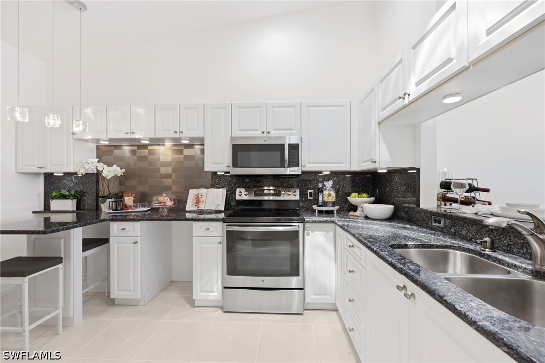 2 Bed Waterfront Home for Sale in Stella Maris, photo 15