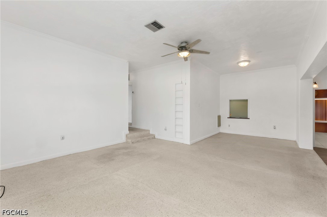 3 Bed SingleFamilyResidence for Sale in Port Charlotte, photo 15