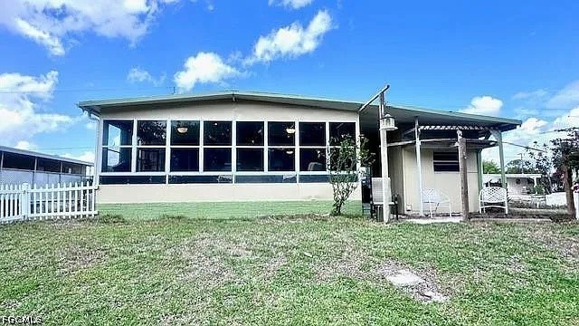 2 Bed Waterfront Home for Sale in Old Bridge Village, photo 15