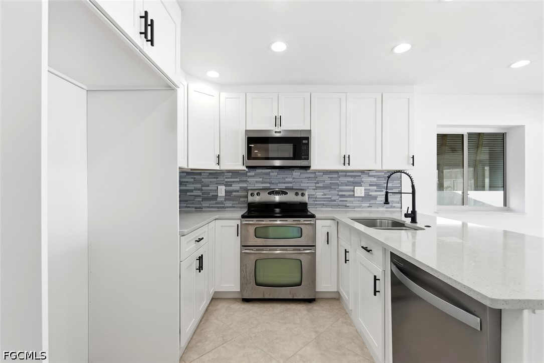 3 Bed Pool Home for Sale in Leilani, photo 15