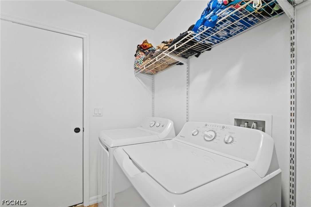 3 Bed SingleFamilyResidence for Sale in Lehigh Acres, photo 15
