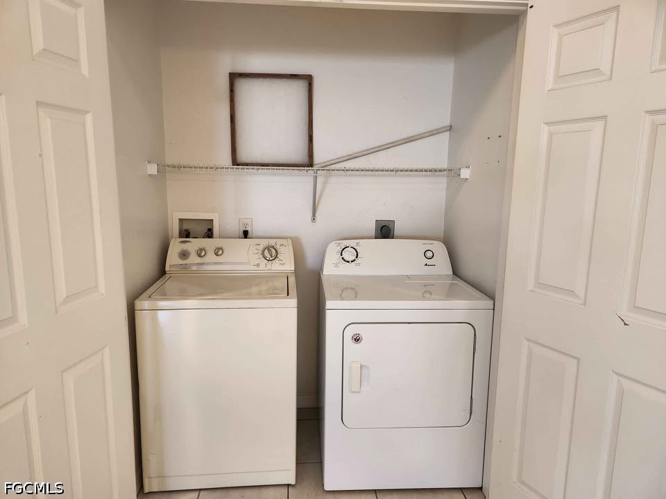 6 Bed Duplex for Sale in Cape Coral, photo 15