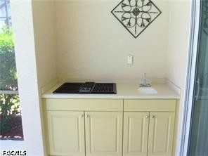 3 Bed Pool Home for Sale in Featherbrook, photo 15