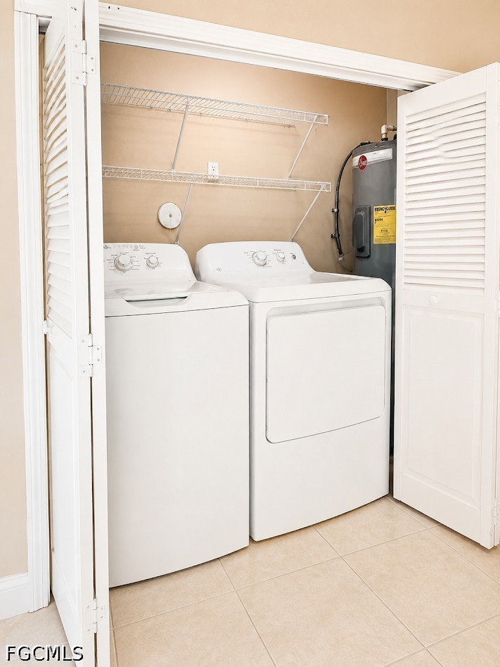 2 Bed Condominium for Sale in Cape Coral, photo 15
