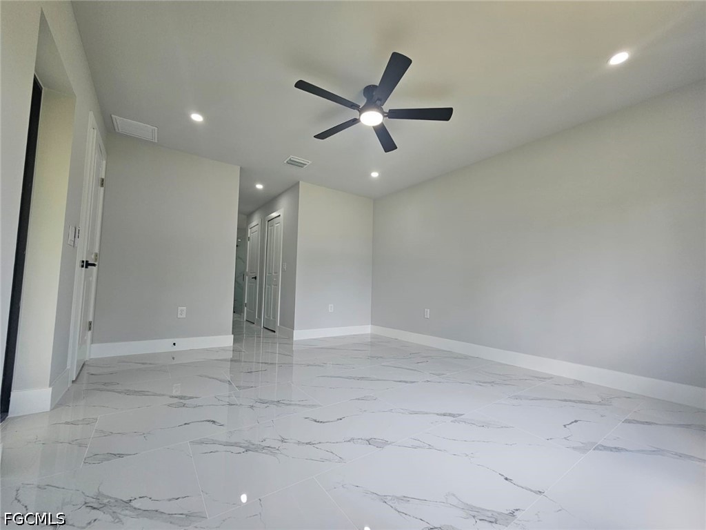 3 Bed SingleFamilyResidence for Sale in Lehigh Acres, photo 15
