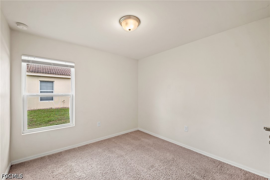 4 Bed Waterfront Home for Sale in Lehigh Acres, photo 15