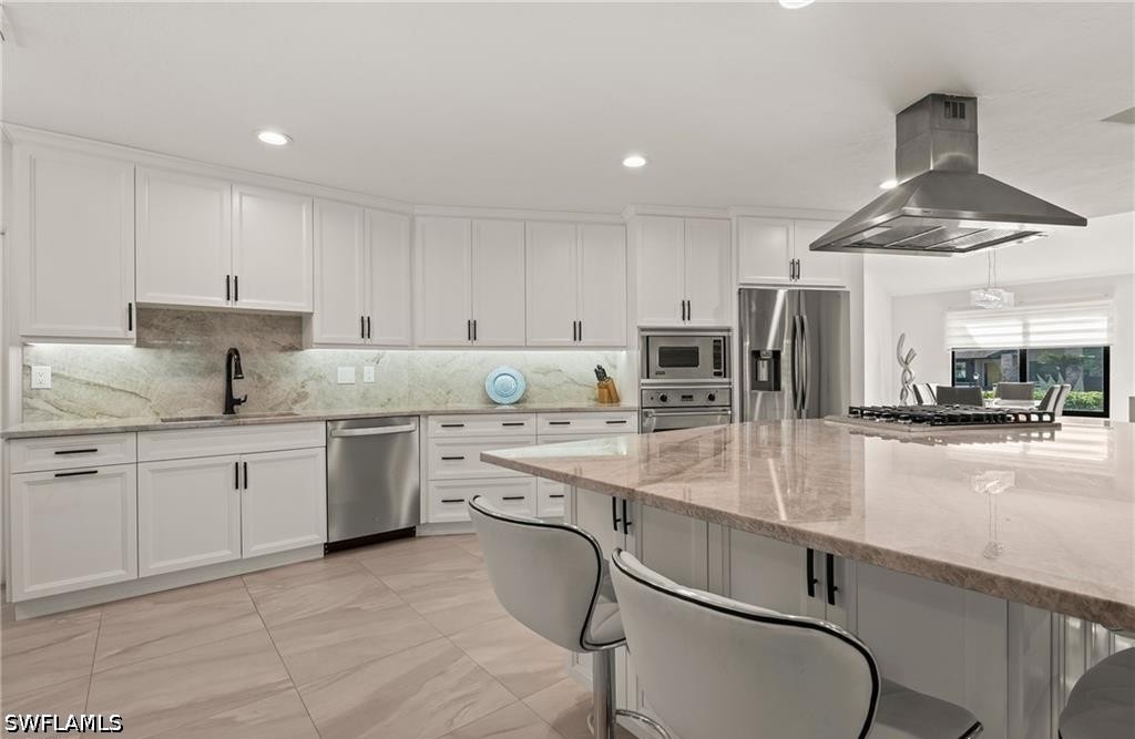 3 Bed Pool Home for Sale in Kings Lake, photo 15