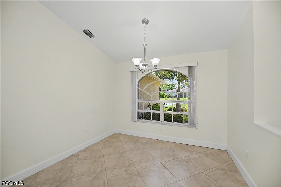 3 Bed SingleFamilyResidence for Sale in Cape Coral, photo 15