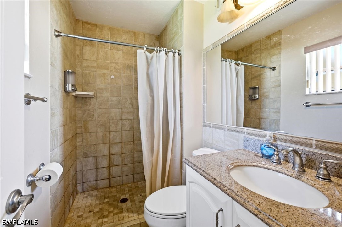 3 Bed SingleFamilyResidence for Sale in Naples, photo 15