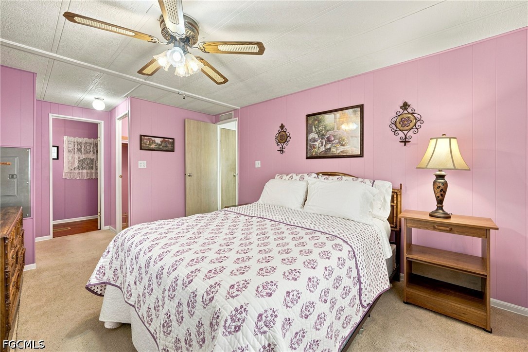 3 Bed ManufacturedHome for Sale in Carriage Village, photo 15