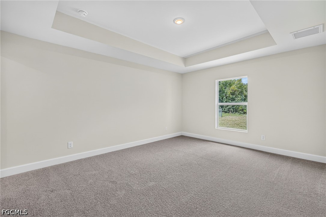 4 Bed SingleFamilyResidence for Sale in Cape Coral, photo 15