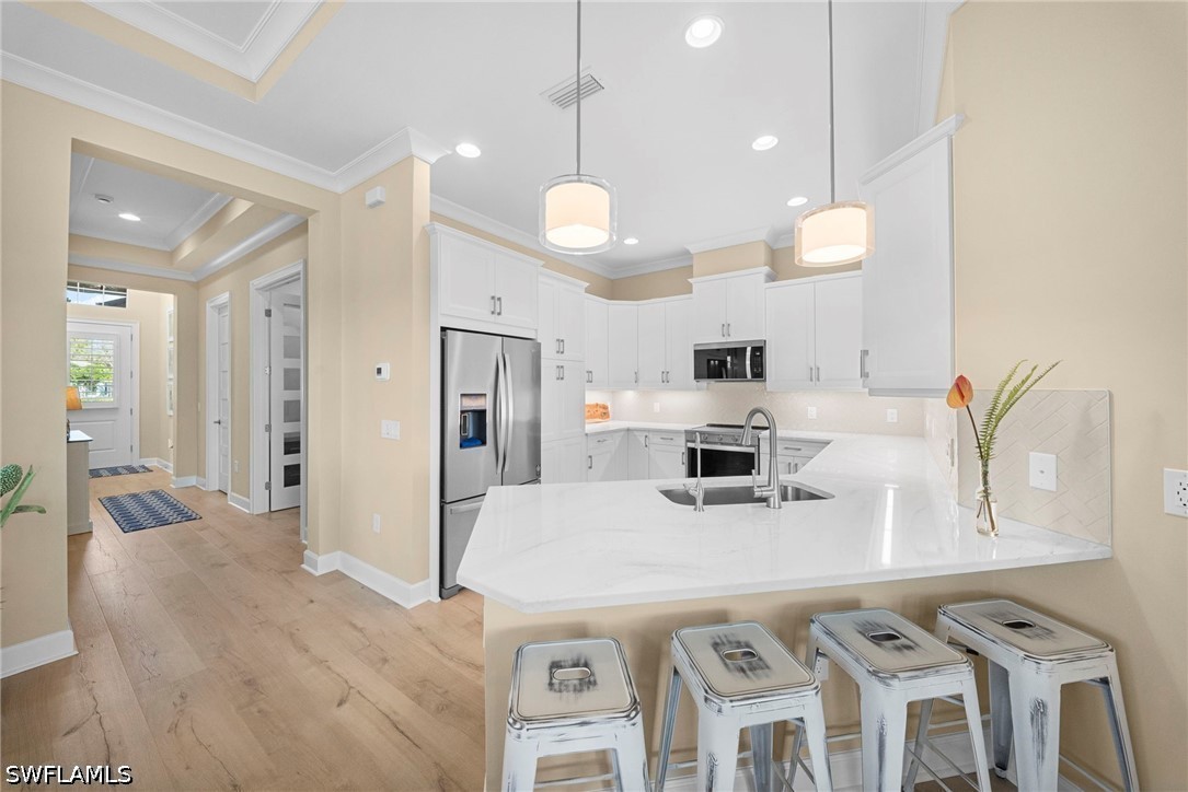 3 Bed Pool Home for Sale in Naples, photo 15