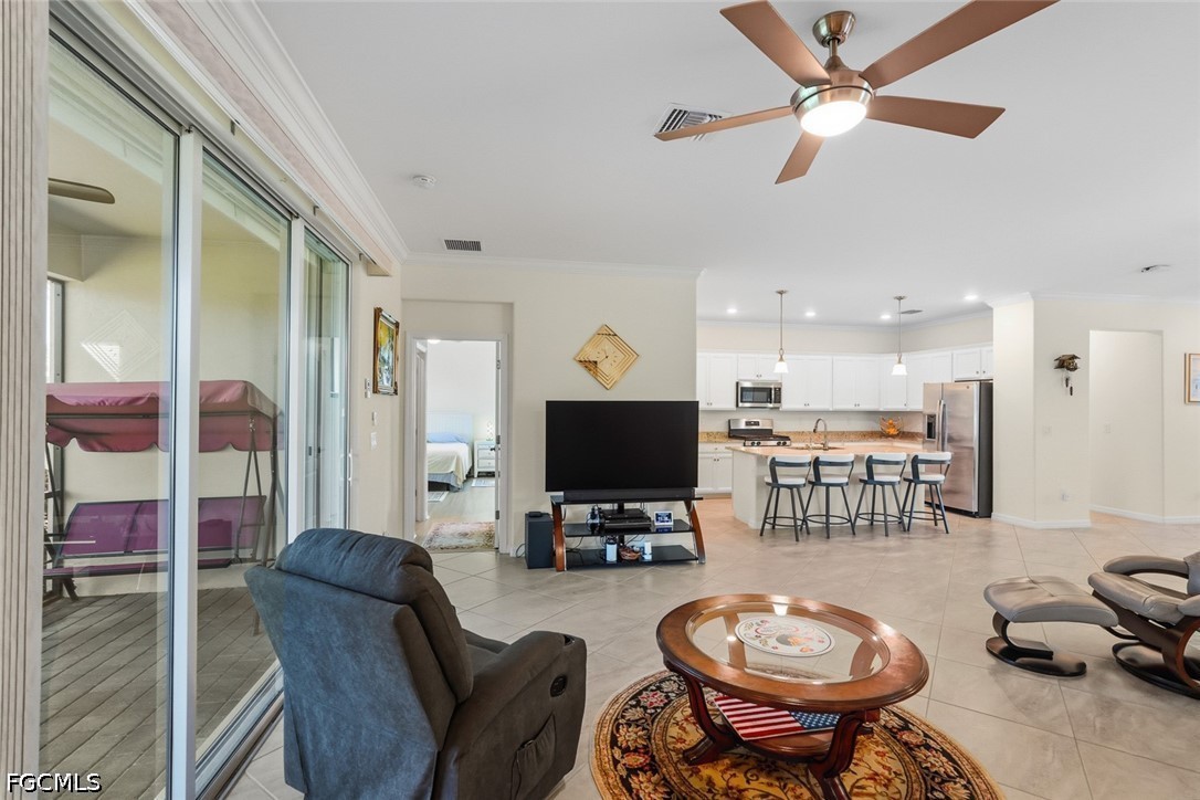 4 Bed SingleFamilyResidence for Sale in Trails Edge, photo 15