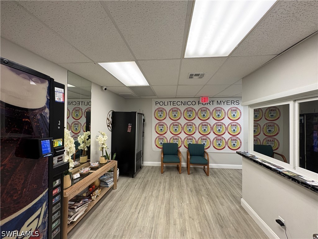 Office for Sale in Fort Myers, photo 15