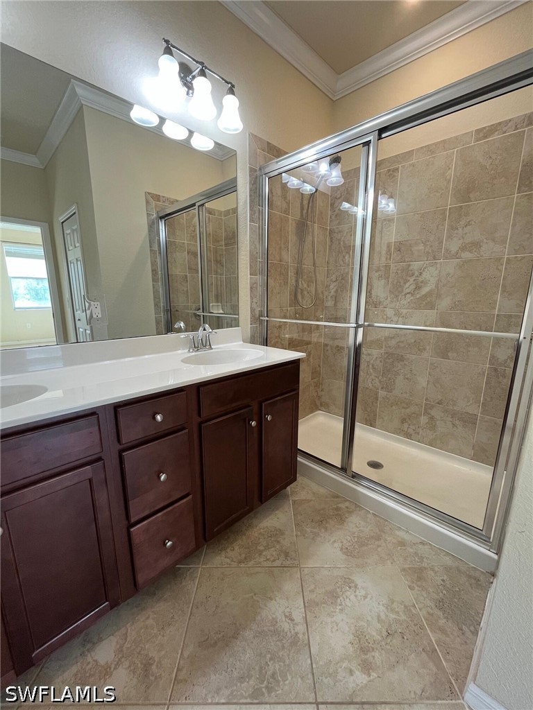 3 Bed Waterfront Home for Sale in Fort Myers, photo 15