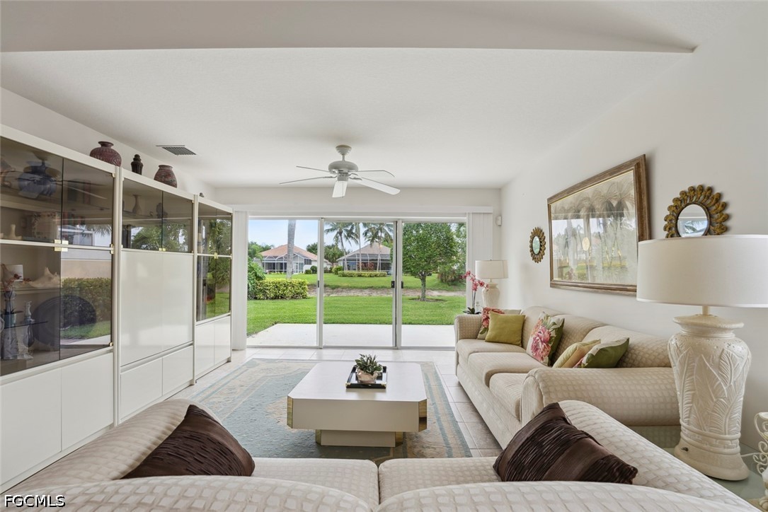 2 Bed Attached for Sale in Bonita Springs, photo 15