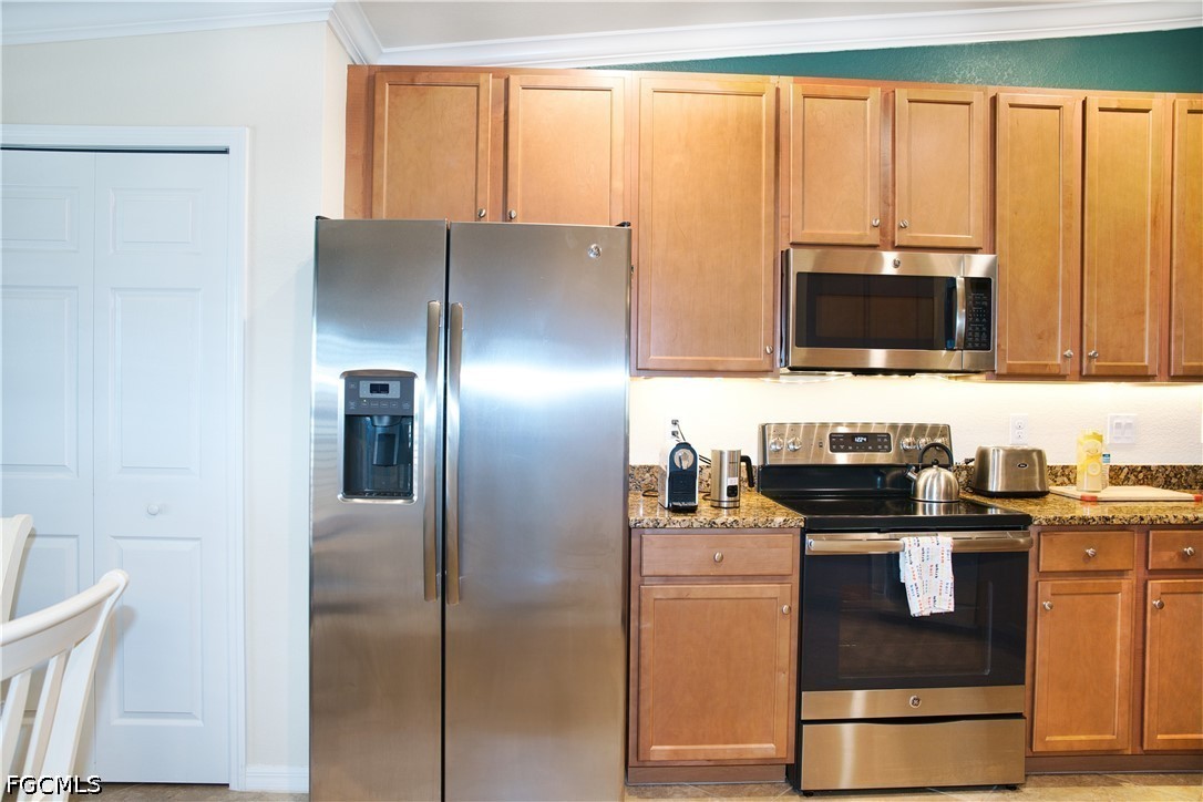 2 Bed Waterfront Home for Sale in Palmetto Cove, photo 15