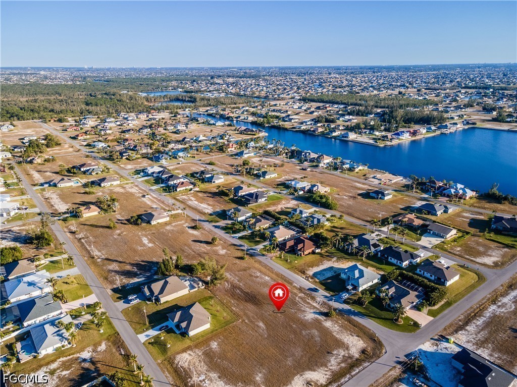 Residential for Sale in Cape Coral, photo 15