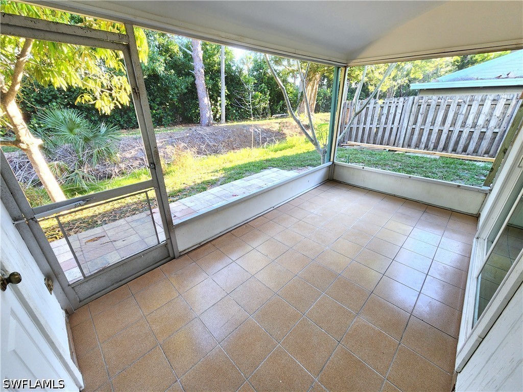 2 Bed Quadruplex for Sale in Fort Myers, photo 15