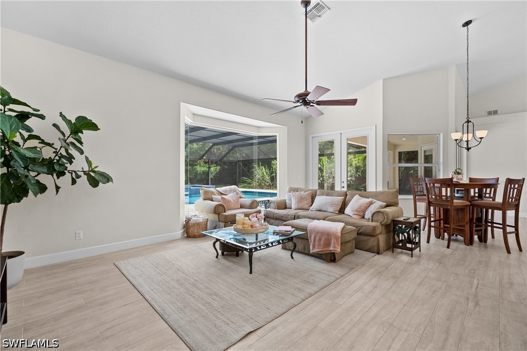 3 Bed Pool Home for Sale in Livingston Woods, photo 15