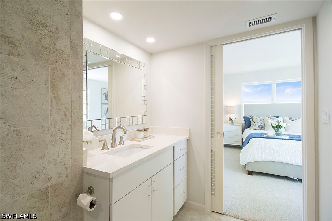 2 Bed Waterfront Home for Sale in Naples, photo 15