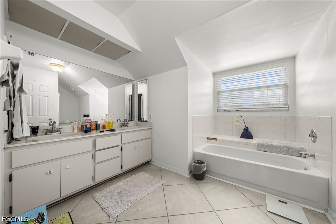3 Bed Pool Home for Sale in Bokeelia, photo 15