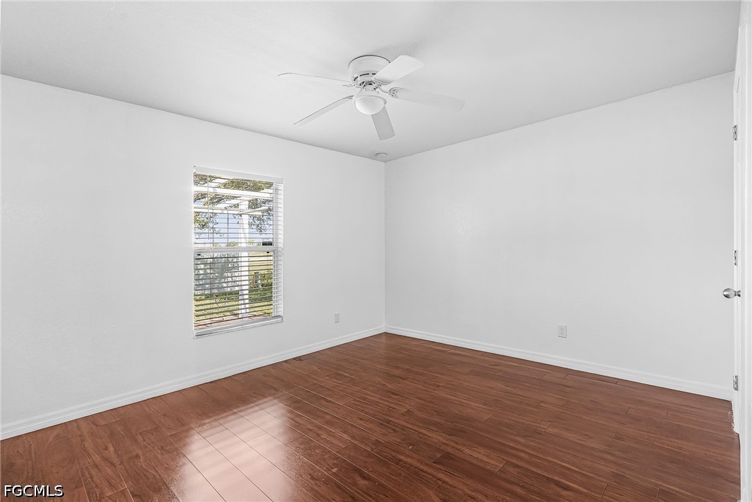 4 Bed SingleFamilyResidence for Sale in Cape Coral, photo 15