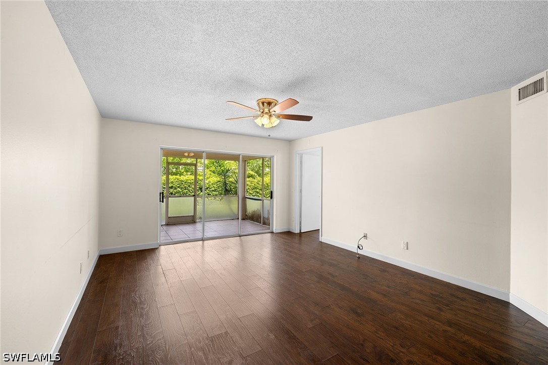 2 Bed Condominium for Sale in Naples, photo 15