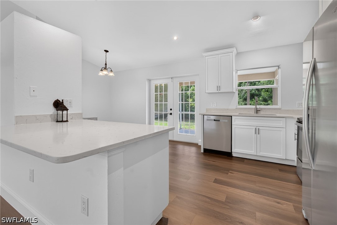 3 Bed SingleFamilyResidence for Sale in San Carlos Park, photo 15