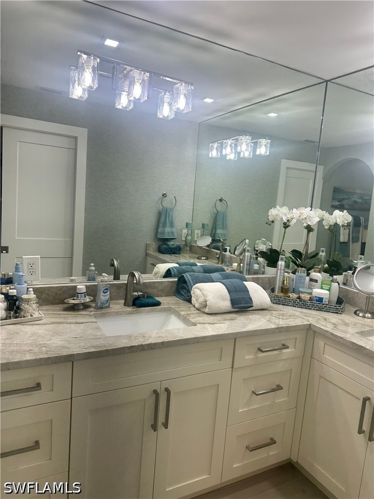 4 Bed Pool Home for Sale in Park Shore, photo 15