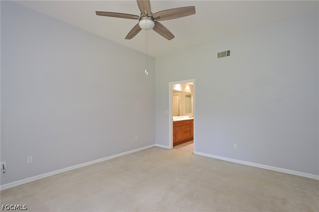 2 Bed Condominium for Sale in Cape Coral, photo 15