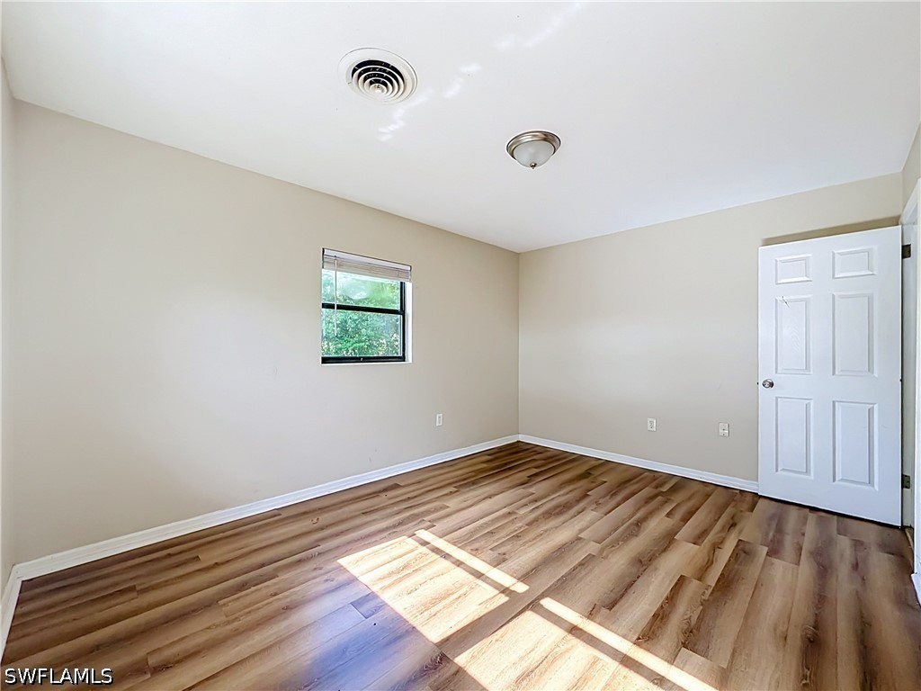 4 Bed SingleFamilyResidence for Sale in Not Applicable, photo 15