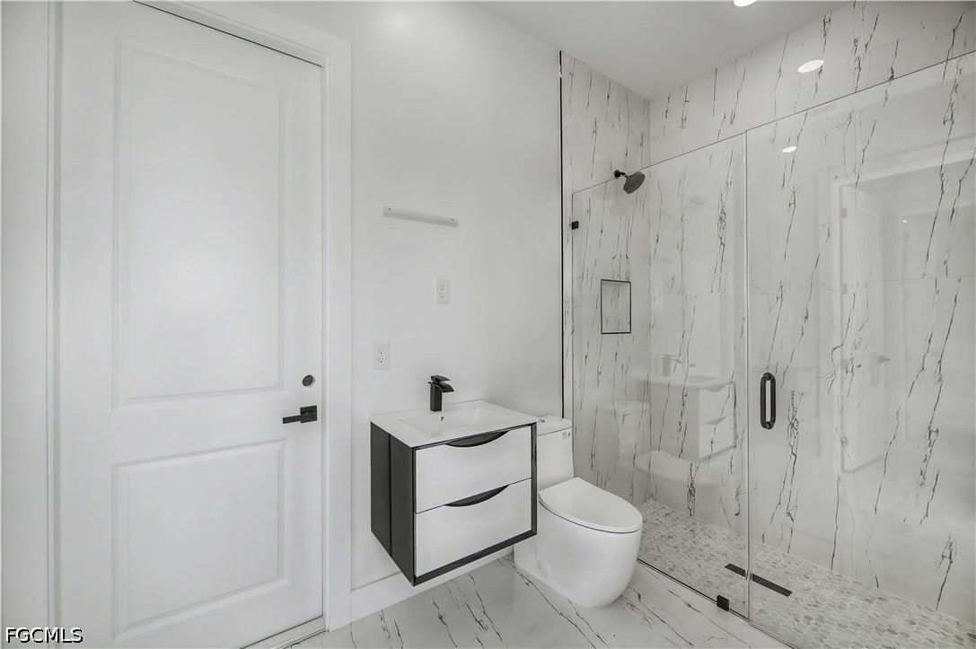 3 Bed SingleFamilyResidence for Sale in Lehigh Acres, photo 15