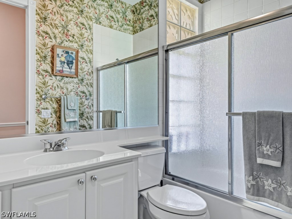 3 Bed Pool Home for Sale in Island Walk, photo 15