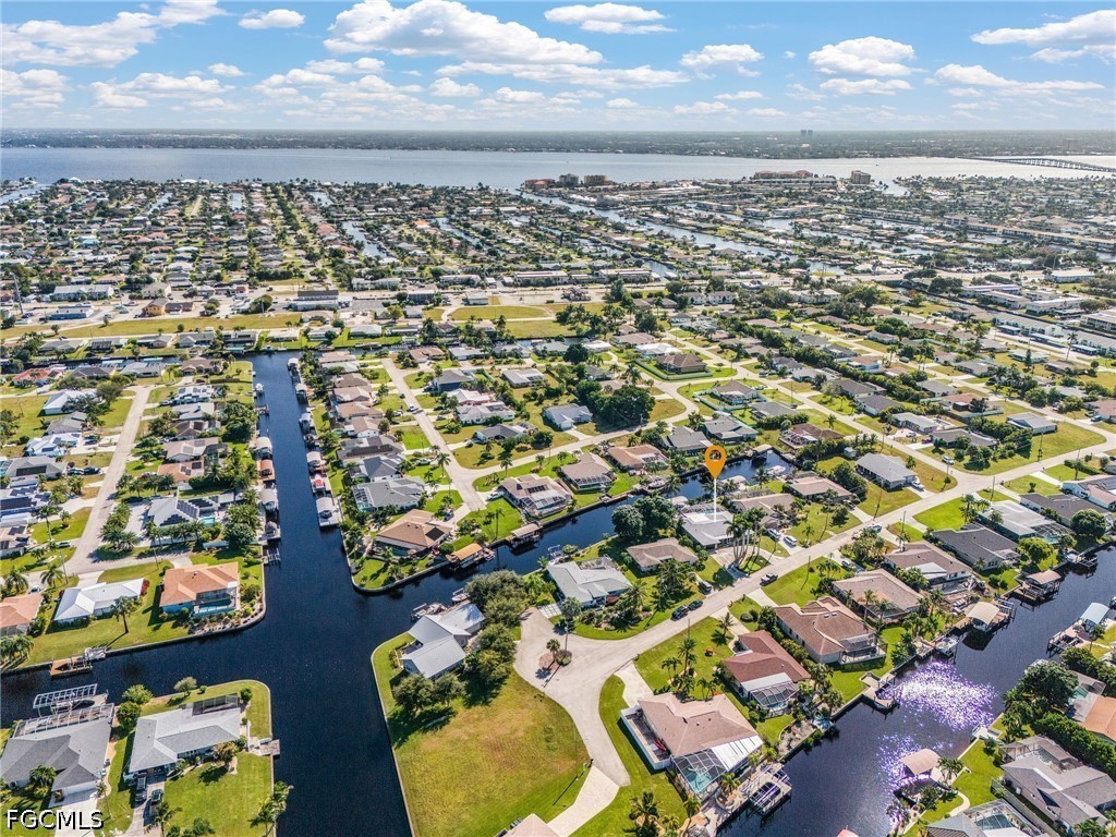 5 Bed Pool Home for Sale in Cape Coral, photo 15