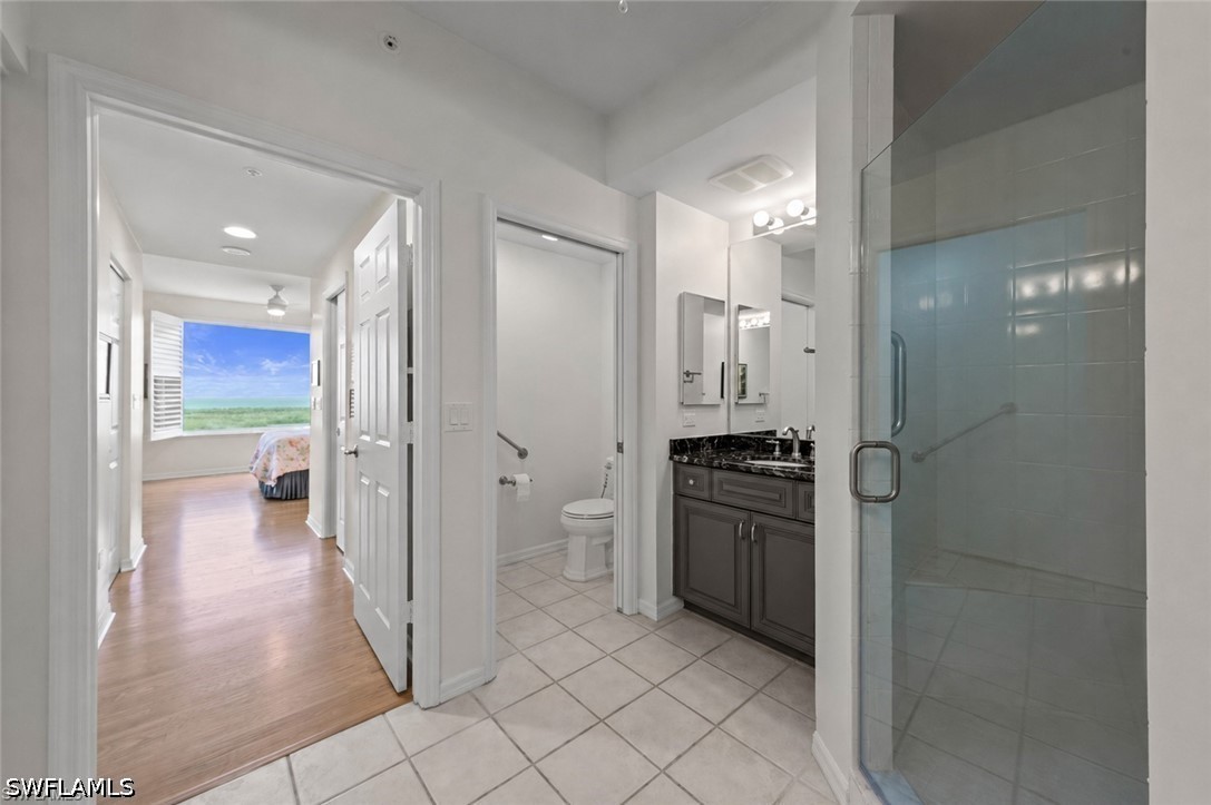 2 Bed Waterfront Home for Sale in Naples, photo 15