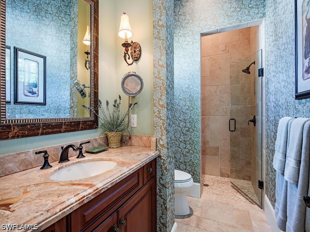 5 Bed Pool Home for Sale in Olde Naples, photo 15