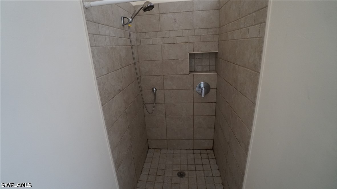 2 Bed Pool Home for Sale in Cape Coral, photo 15
