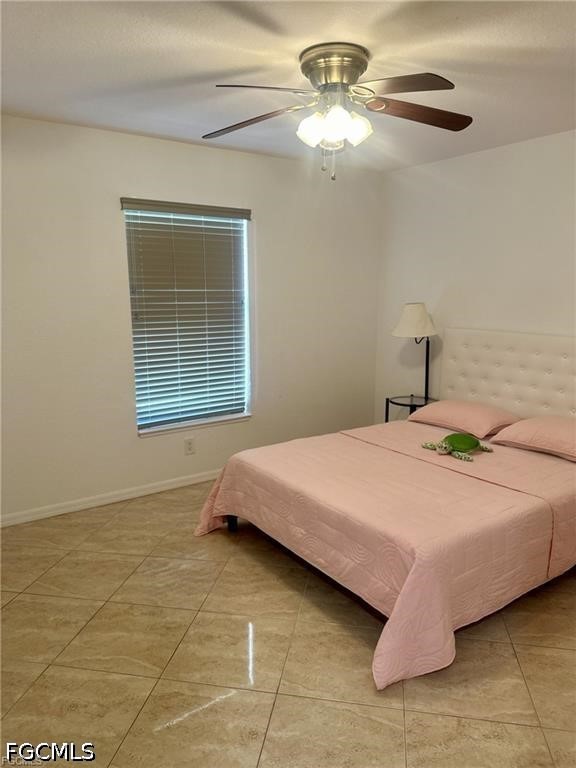 3 Bed Waterfront Home for Sale in Cape Coral, photo 15