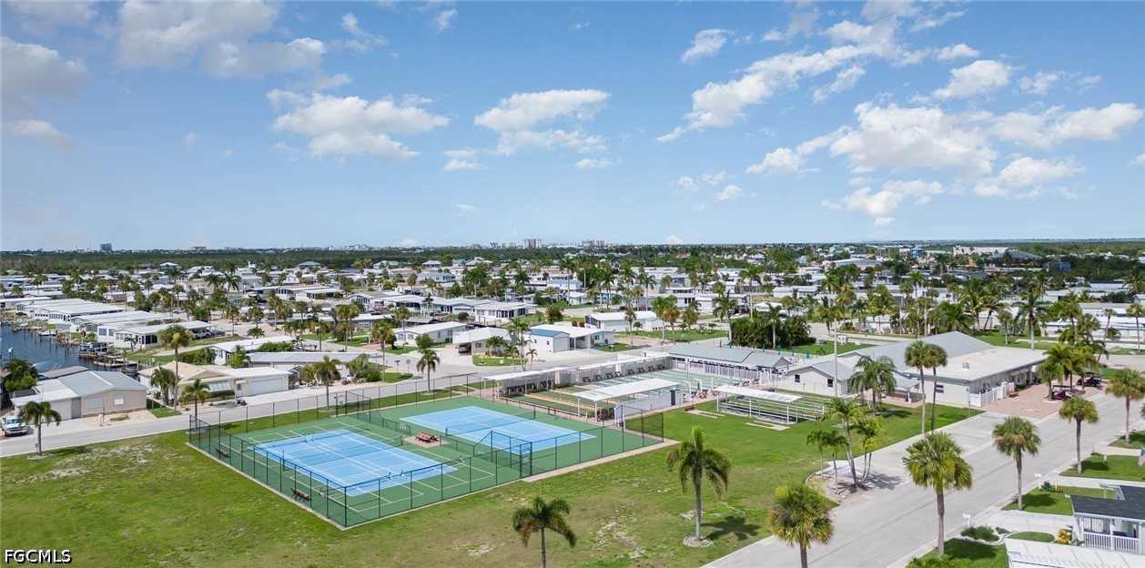 Waterfront Home for Sale in Bayside Estates, photo 15