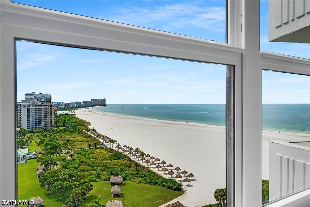 2 Bed Waterfront Home for Sale in Marco Island, photo 15