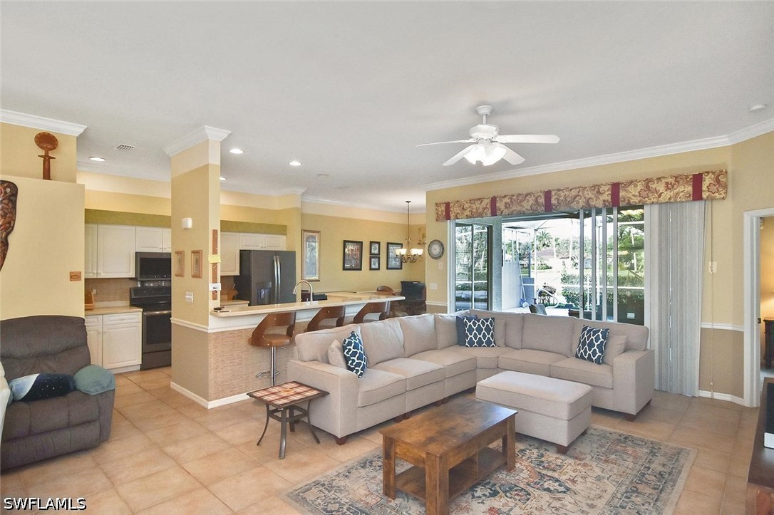 2 Bed Pool Home for Sale in Veranda, photo 15