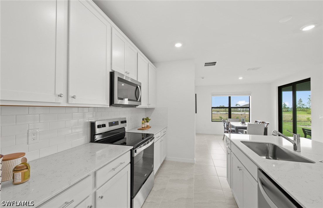 3 Bed Waterfront Home for Sale in Lehigh Acres, photo 15